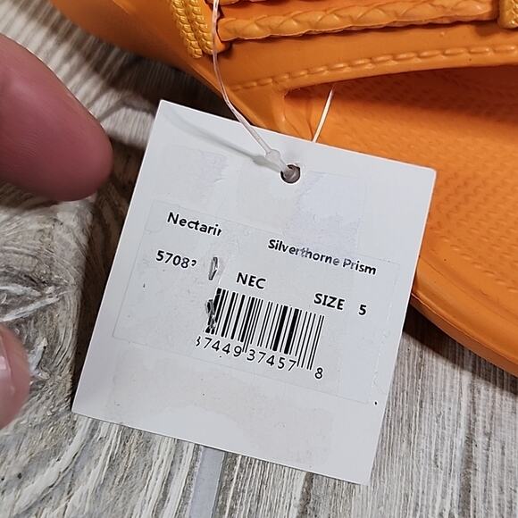 Minnetonka Tangerine Silverthorne Prism Flip Flop Sandals Womens Size 5 NEW - Picture 11 of 12